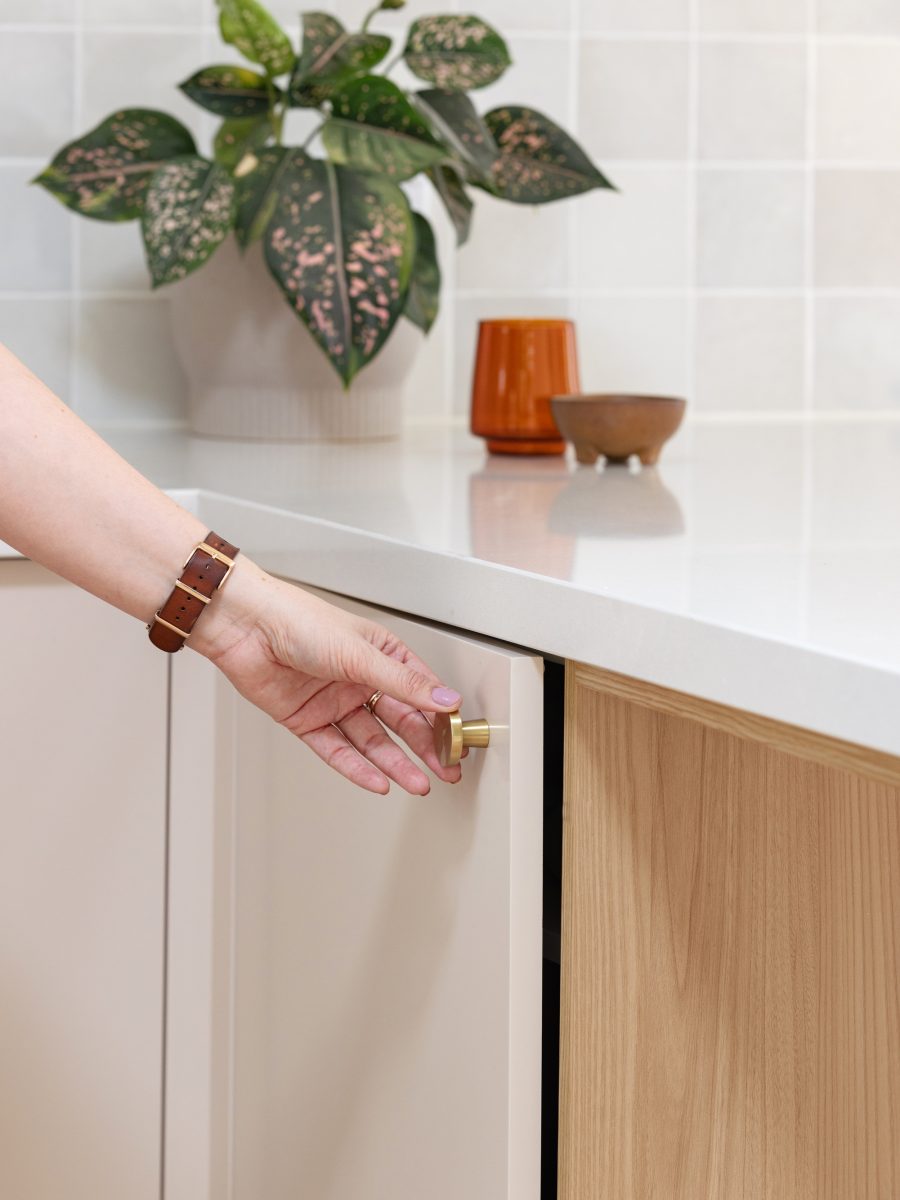 brass-handles-kitchen-design-eclectic-creative