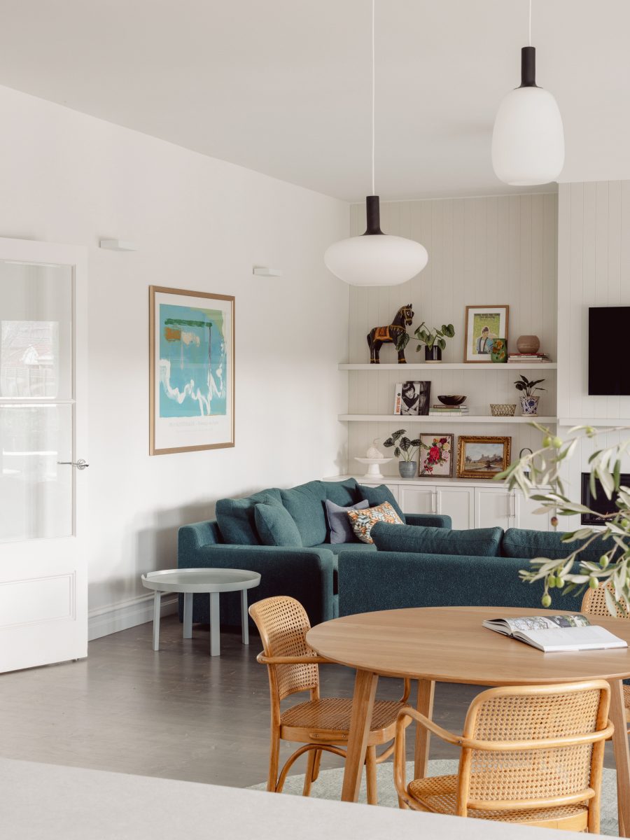 Livingroom-view-hughesdale-heritrage-renovation-eclecticreative